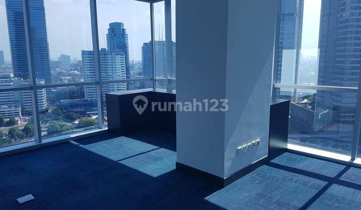 Ruang Kantor Semi Furnished. Bebas Ganjil Genap. Dekat Kedutaan China, One Satrio, Ritz Carlton 