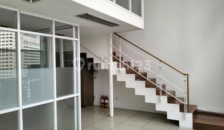 Soho Free Over Time Dekat Sta MRT. Kapasitas10 Pax