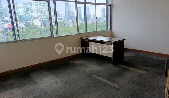 Space Office Depan Sta LRT Space Office Depan Sta LRT