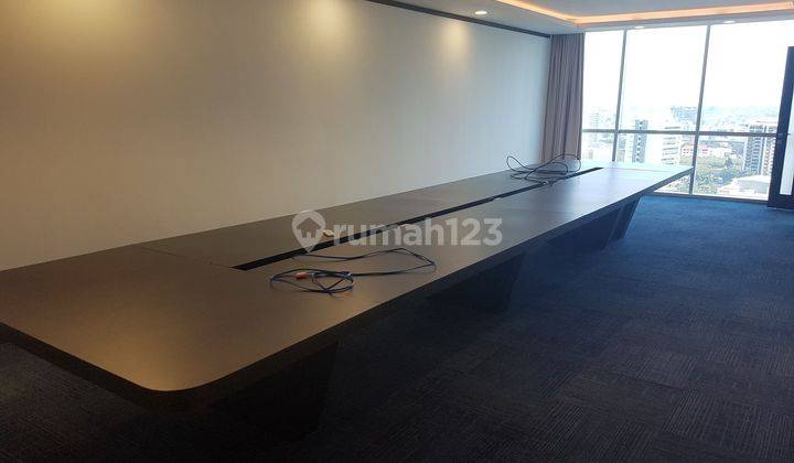 Ruang Kantor Semi Furnished. Bebas Ganjil Genap. Dekat Kedutaan China, One Satrio, Ritz Carlton 