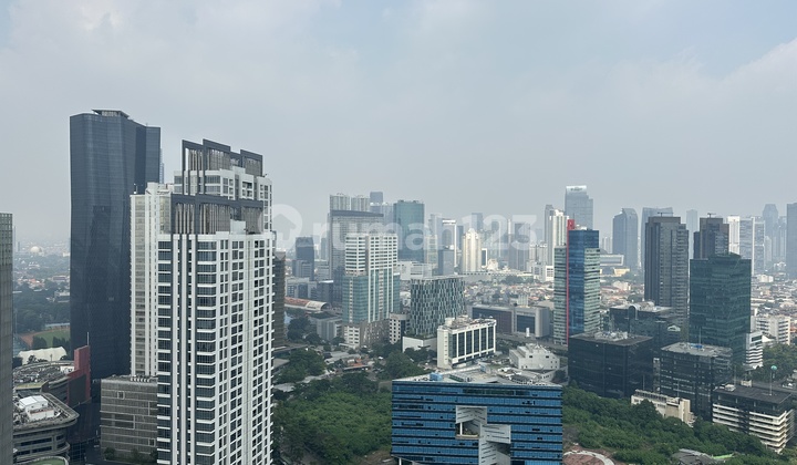 BEST PRICE, FREE BPHTB !! Apartemen Verde Two Kuningan, 2BR size 171sqm High Floor Best View 