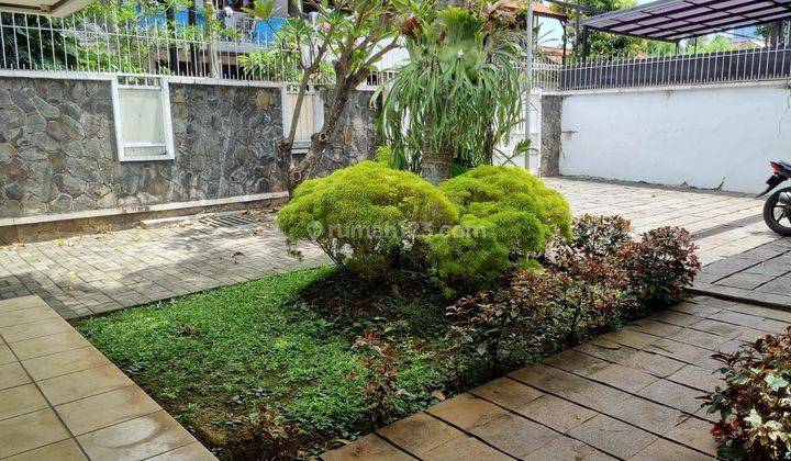 Rumah di Tebet 2 Lantai ada Pool Cocok untuk Office atau Rumah 2