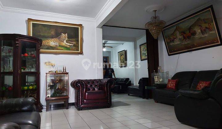 Dijual Rumah 2 Lantai Strategis di Jl. Jenderal Sudirman, Tangerang Sebrang Mall Bale Kota 1