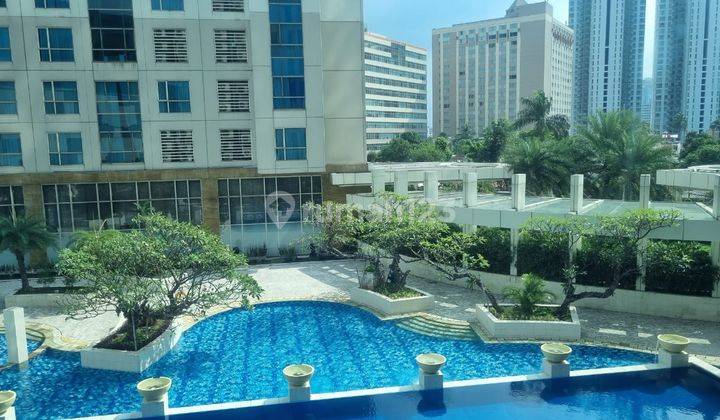 Dijual Apartemen Casagrande 3BR View Kolam Renang 1