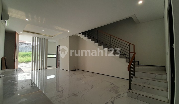 Rumah Baru Gres Minimalis Setra Duta Hegar I5 Boulevard Full Furnished Rumah Baru Gres Minimalis Setra Duta Hegar I5 Boulevard Full Furnished