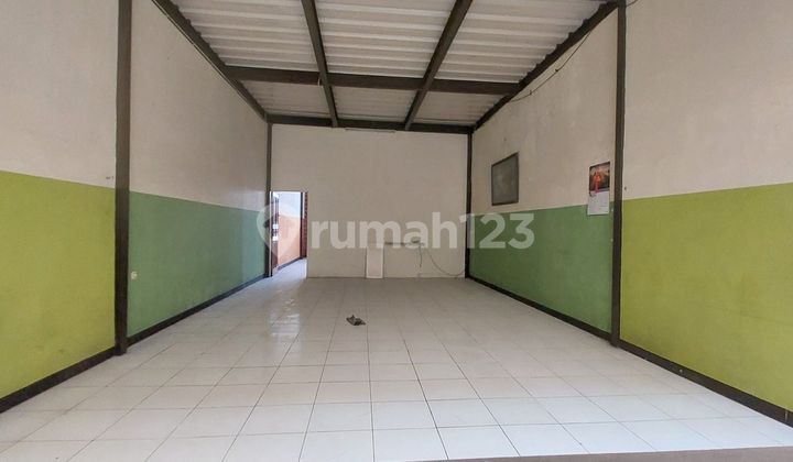 Di Sewa Ruko 2 Lt Cibadak Cocok Untuk Rumah Makan 
restaurant Puja Sera 