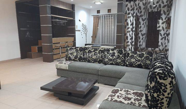 Rumah Minimalis di Komplek Setra Duta Full Furnished 2