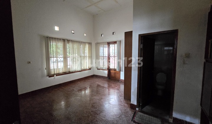 Dago Bawah Mainroad House for Business, Very Strategic Location Dago Bawah Mainroad House for Business, Very Strategic Location