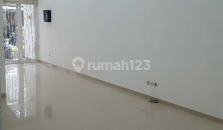 For Quick Sale: Beautiful Minimalist House In Setra Duta Cluster For Quick Sale: Beautiful Minimalist House In Setra Duta Cluster