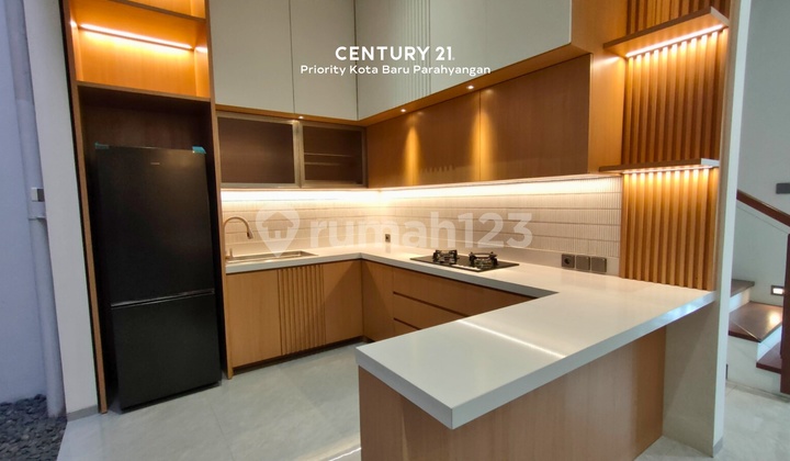 New Setra Duta Minimalist House Free Bphtb, Smart Door Lock and Canopy. 2