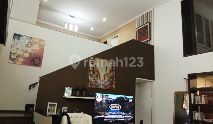 Jarang Ada Rumah Setra Duta Main Road Hadap.timur Turun Harga