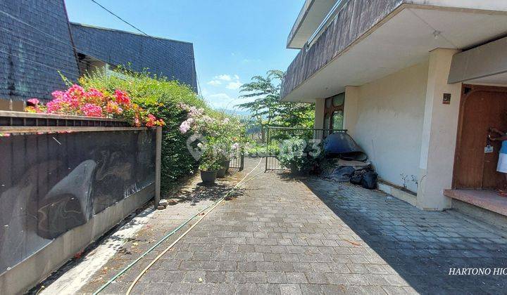 Jual Rumah  2 Lt Hitung Tanah Di Hegarmanah 1