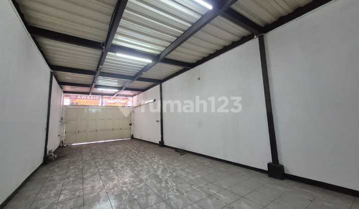 For Rent 2-Story Shop House in Cibadak, Suitable for Restaurant, Puja Sera Restaurant. For Rent 2-Story Shop House in Cibadak, Suitable for Restaurant, Puja Sera Restaurant.