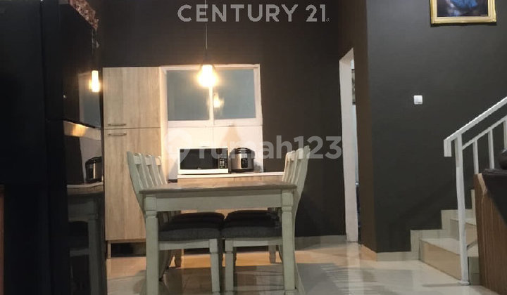 Comfortable Minimalist House in Beautiful Kopo Garden. Comfortable Minimalist House in Beautiful Kopo Garden.