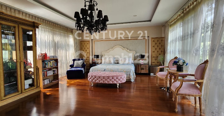 Beautiful Elegant Minimalist House Kota Baru Parahyangan 2