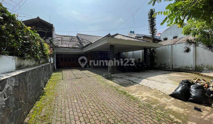 Rumah Strategis Cocok Buat Usaha Cipaganti Ramai 2