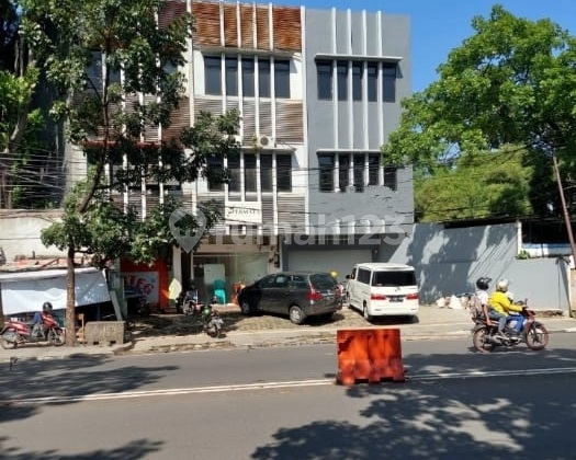Ruko Mainroad Buah Batu Strategis Dekat Yogya Store Kantor Ruko Mainroad Buah Batu Strategis Dekat Yogya Store Kantor