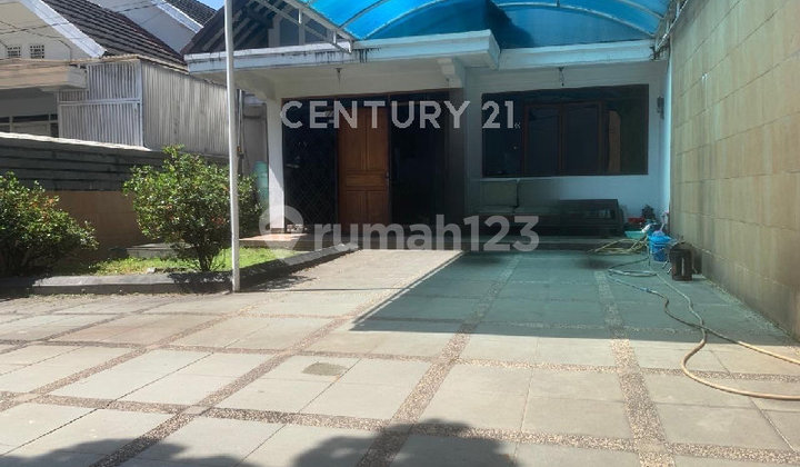 Rumah Mekar Wangi Strategis Bagus Siap Huni