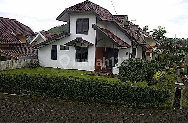 Sale Vila Orchid Garden Puncak Hook Adem..