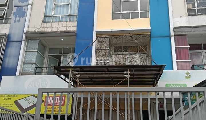 Simple Main Road Ruko Pasteur, Suitable for Business Simple Main Road Ruko Pasteur, Suitable for Business