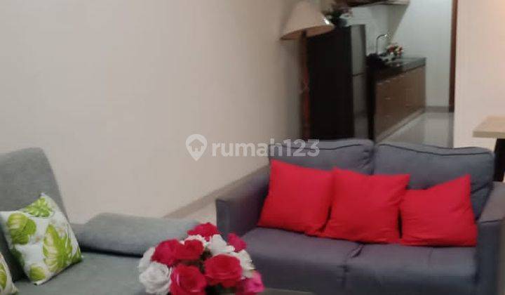 Rumah di sewakan. Jalan Birah. Kebayoran baru. Full Furnished 2