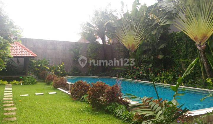 Big, BRIGHT, Luxury House in the most Favorite area of Jeruk Purut 2