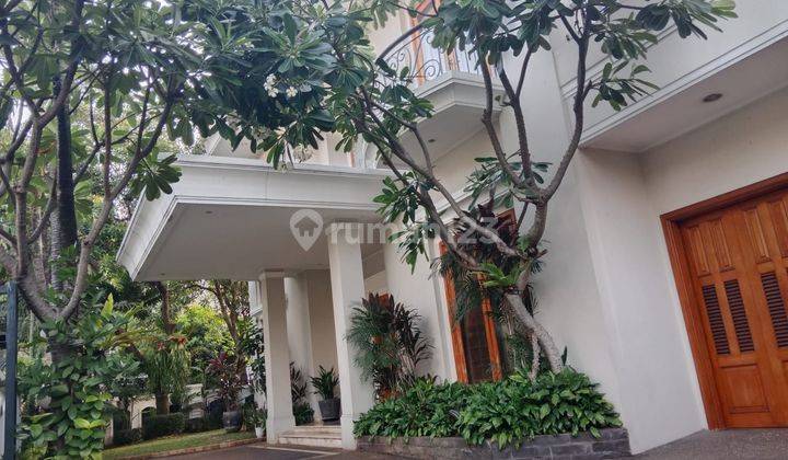 beautiful house in pondok indah 2