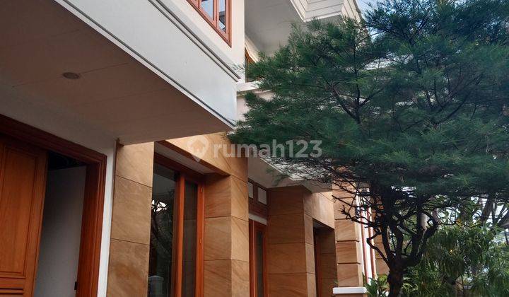 beautiful house in pondok indah 2