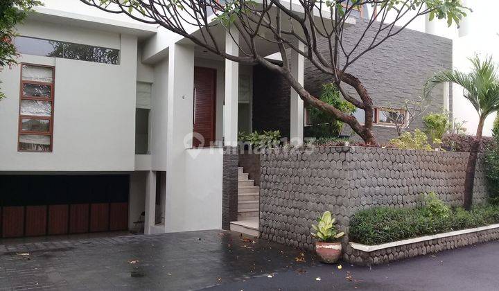 foto lainnya luxury townhouse at kemang