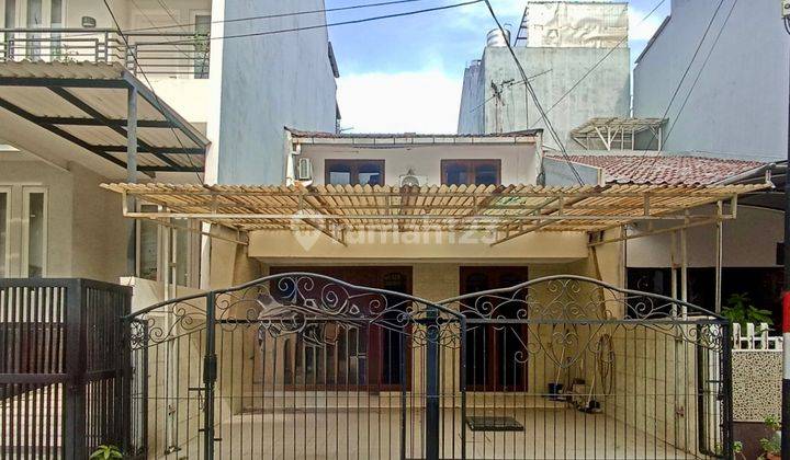 Disewakan Rumah Kompleks 6x15m2 Belakang Mkg 1