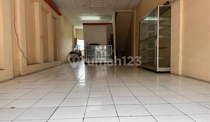Ruko Strategis 4,5 Lantai Cocok Usaha Apa Saja di Raya Kalimalang 4