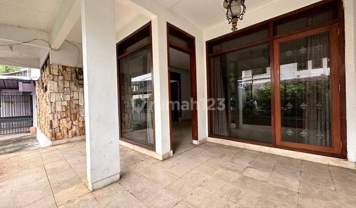 Turun Harga!Rumah Standard Hitung Tanah Di Tebet Barat Dalam 2