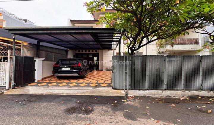 Rumah Luas Strategis Di Kompleks Rapi Kelapa Gading  1