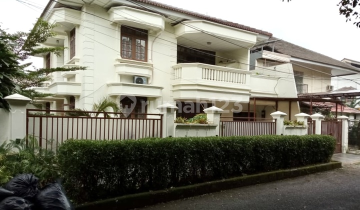 Murah! Jual Rumah Hoek Strategis Di 350m2 Di Bona Indah, Lebak Bulus 2