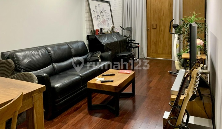 Jual Rumah Bagus 7X18m2 di Tulodong Keb Baru Scbd