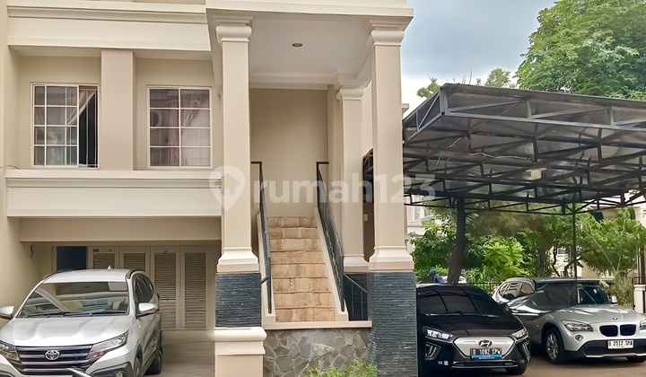 Quick Sale: 8x18m2 Gading Grande House Ready to Occupy Quick Sale: 8x18m2 Gading Grande House Ready to Occupy