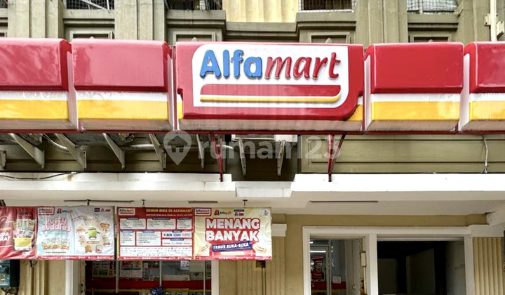 Fast Sale Strategic Adjoined Shop in Kemayoran Boutique Apt 1