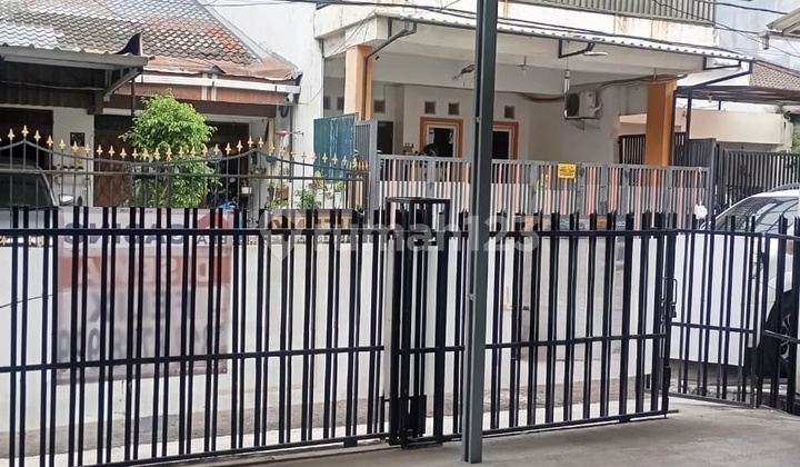 Modern Minimalist House with Access to Main Boulevard Road, Kelapa Gading Modern Minimalist House with Access to Main Boulevard Road, Kelapa Gading