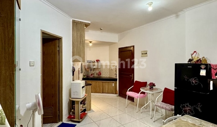 Dijual Apt Medit Gajah Mada 3br Full Renov* Dijual Apt Medit Gajah Mada 3br Full Renov*