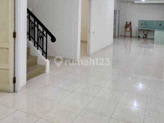 Disewakan Rumah 5 Kt Gading Nirwana Nyaman Asri 1