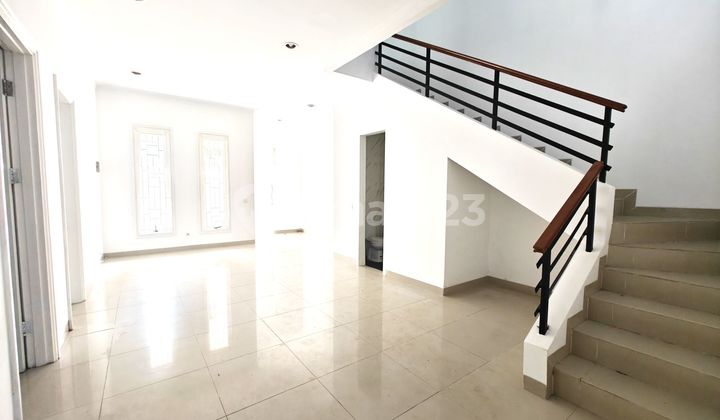 Rumah Murah Rapih Phg Turquoise Gading Serpong 2 Lantai Shm