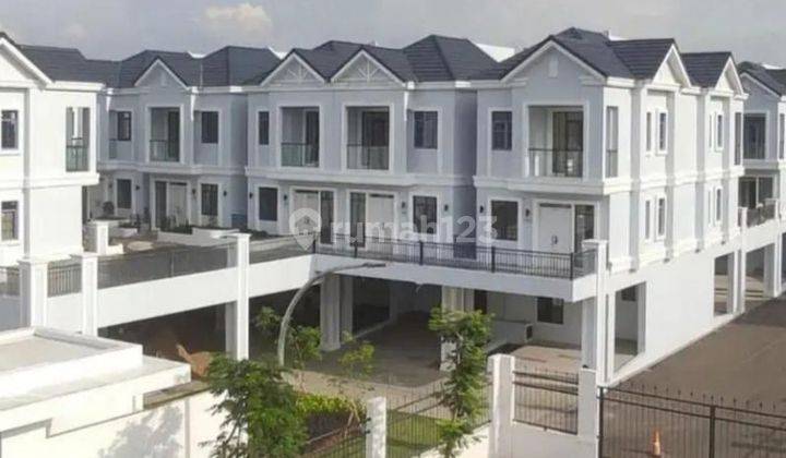 RUMAH CANTIK 3 LANTAI di Cluster Viridia, Lavon 2 2