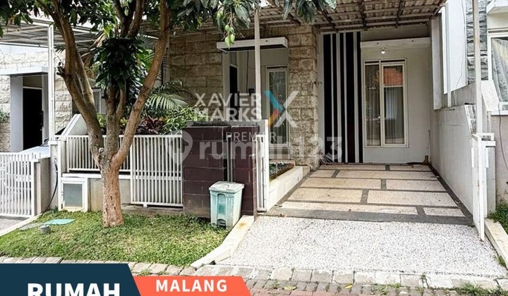 Rumah Modern Minimalis di Perumahan Austinville, Dieng Malang