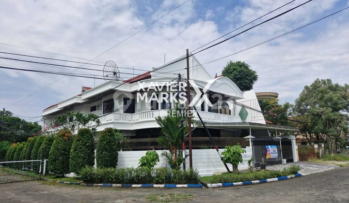 Rumah Hook di Nol Jalan Kembar Araya Blimbing Malang 2