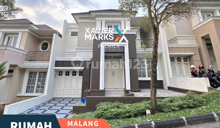 Rumah Desain American Classic di Citra Garden City Kedungkandang Malang Rumah Desain American Classic di Citra Garden City Kedungkandang Malang