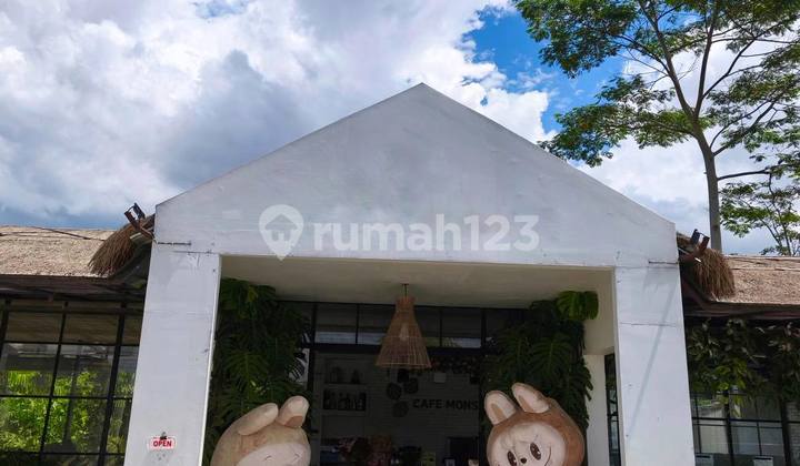 Rumah dan Cafe Kondisi Ramai  360 Derajat View Gunung  dan Kota Batu 