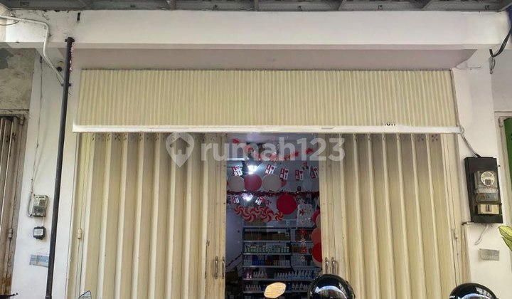 Ruko 3 Lantai Strategis di Pecinan Square Jalan Pasar Besar Kota Malang 2