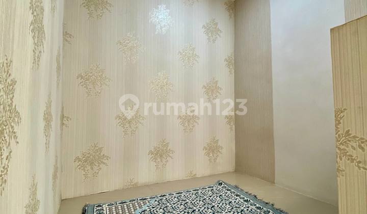 Rumah 2 Lantai Full Furnish Selangkah Dari Pusat Kota Malang 2