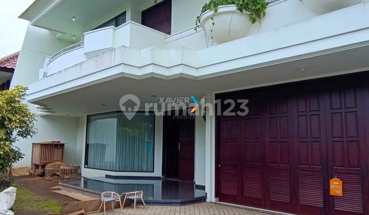 Rumah Mewah Terawat di Araya Boulevard, Blimbing Malang 2