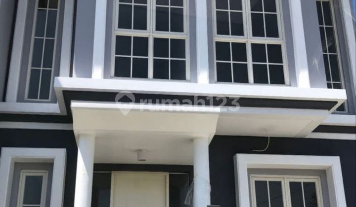 Rumah Minimalis 2 Lantai Semi Furnished Green Orchid Malang
